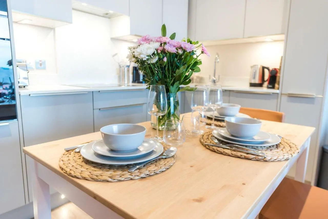 5 Star Luxury Apartment In The City Centre Belfast